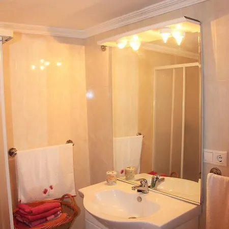 Casa Do Facho Vila Cha (Porto)